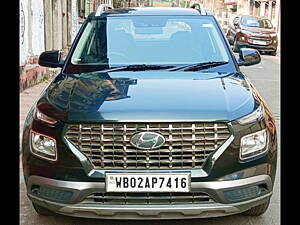 Second Hand Hyundai Venue S Plus 1.2 Petrol in Kolkata