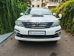 Second Hand Toyota Fortuner 4x2 AT in Mumbai