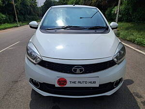 Second Hand Tata Tiago Revotron XZ in Hyderabad