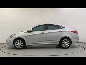 Second Hand Hyundai Verna Fluidic 1.6 CRDi SX Opt AT in Ahmedabad