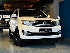 Second Hand Toyota Fortuner 3.0 4x2 AT in Chandigarh