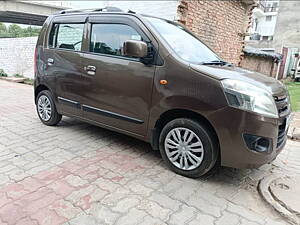 Second Hand Maruti Suzuki Wagon R VXI in Lucknow