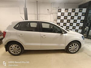 Second Hand Volkswagen Polo Highline Plus 1.0 (P) 16 Alloy in Chennai