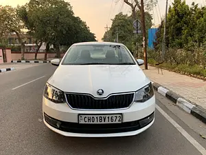 Second Hand Skoda Rapid [2011-2014] Ambition 1.6 TDI CR MT in Chandigarh