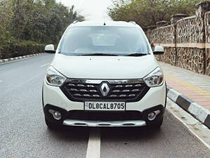 Second Hand Renault Lodgy 110 PS RXL Stepway 8 STR in Delhi