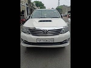 Second Hand Toyota Fortuner 3.0 4x4 MT in Kanpur