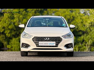 Second Hand Hyundai Verna 1.6 VTVT SX in Kochi
