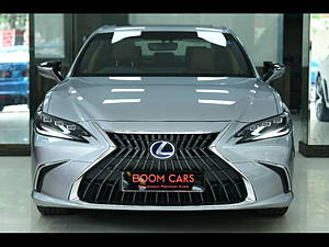 Second Hand Lexus ES 300h Luxury in Chennai