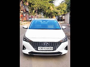 Second Hand Hyundai Verna 1.6 VTVT SX (O) in Chandigarh