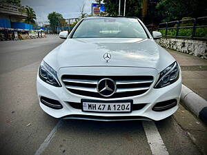 Second Hand Mercedes-Benz C-Class C 220 CDI Avantgarde in Mumbai