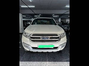 Second Hand Ford Endeavour Titanium 2.2 4x2 AT in Chandigarh