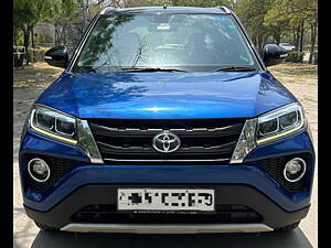 Second Hand Toyota Urban Cruiser Premium Grade AT Dual Tone in Delhi
