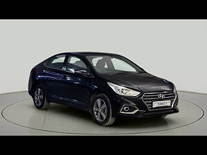 Second Hand Hyundai Verna 1.6 VTVT SX in Delhi