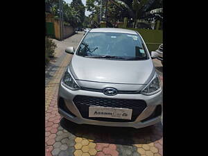 Second Hand Hyundai Grand i10 Magna 1.2 Kappa VTVT [2013-2016] in Guwahati