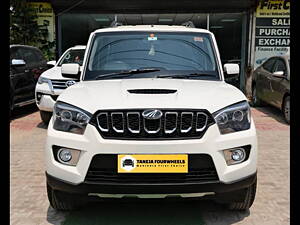 Second Hand Mahindra Scorpio S7 120 2WD 7 STR in Gurgaon