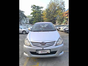 Second Hand Toyota Innova 2.5 GX 8 STR BS-IV in Mumbai