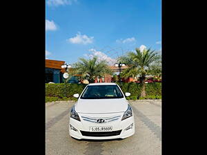 Second Hand Hyundai Verna 1.6 CRDI SX (O) in Vadodara