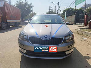 Second Hand Skoda Rapid 1.6 MPI Ambition in Noida