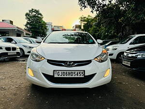 Second Hand Hyundai Elantra 1.6 SX MT in Vadodara