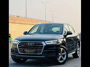 Second Hand Audi Q5 40 TDI Technology in Delhi