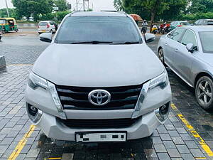 Second Hand Toyota Fortuner 2.8 4x2 AT [2016-2020] in Ahmedabad