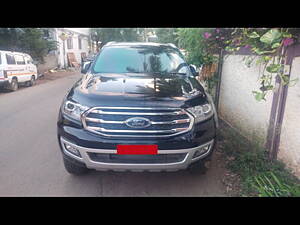 Second Hand Ford Endeavour Titanium 3.2 4x4 AT in Coimbatore