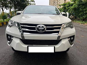 Second Hand Toyota Fortuner 2.8 4x2 AT [2016-2020] in Mumbai