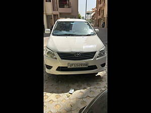 Second Hand Toyota Innova 2.5 G BS IV 8 STR in Lucknow