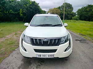 Second Hand महिंद्रा XUV500 w10 in कोलकाता