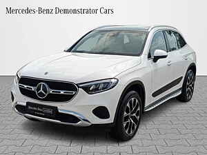 Second Hand मर्सिडीज़ बेंज़ GLC 300 4मैटिक in दिल्ली