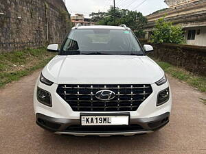 Second Hand Hyundai Venue SX 1.5 CRDi in Mangalore