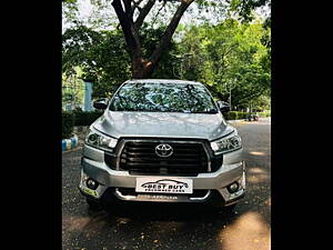 Second Hand Toyota Innova Crysta ZX 2.4 7 STR in Kolkata