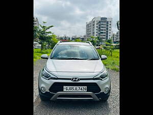 Second Hand Hyundai i20 Active 1.4 SX in Surat