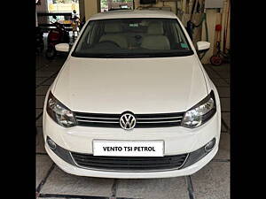 Second Hand Volkswagen Vento Highline Petrol AT in Hyderabad