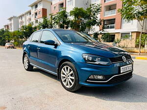 Second Hand Volkswagen Ameo Highline Plus 1.5L AT (D)16 Alloy in Hyderabad