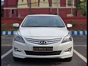 Second Hand Hyundai Verna 1.6 VTVT S in Kolkata