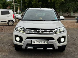 Second Hand Maruti Suzuki Vitara Brezza VXi AT SHVS in Kheda