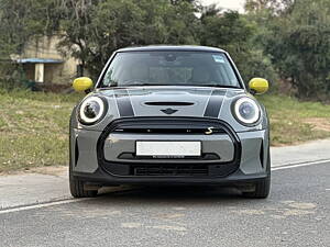 Second Hand MINI Cooper SE 3-Door in Delhi