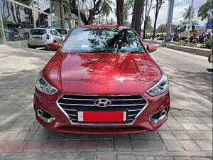 Second Hand Hyundai Verna Fluidic 1.6 VTVT SX in Bangalore