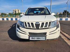 Second Hand Mahindra XUV500 W8 in Pune