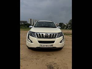 Second Hand Mahindra XUV500 W6 1.99 in Ahmedabad