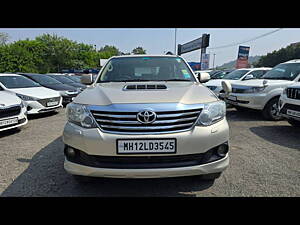 Second Hand Toyota Fortuner 3.0 4x2 MT in Pune