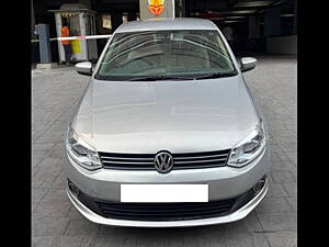 Second Hand Volkswagen Vento Highline Petrol AT in Mumbai