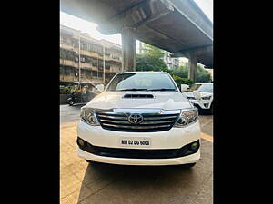 Second Hand Toyota Fortuner 3.0 4x2 MT in Mumbai