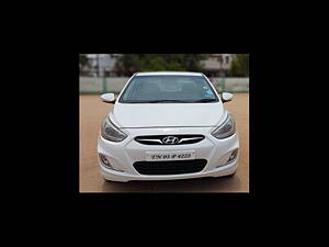 Second Hand Hyundai Verna Fluidic 1.6 CRDi SX Opt AT in Coimbatore