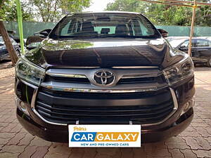 Second Hand Toyota Innova Crysta 2.4 V Diesel in Mumbai