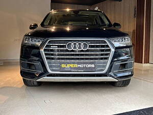 Second Hand Audi Q7 45 TDI Technology Pack in Delhi