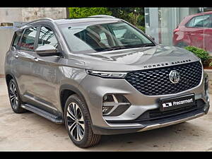 Second Hand MG Hector Plus Sharp Hybrid 1.5 Petrol in Bangalore