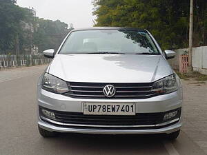 Second Hand Volkswagen Vento Highline Plus 1.2 (P) AT 16 Alloy in Kanpur