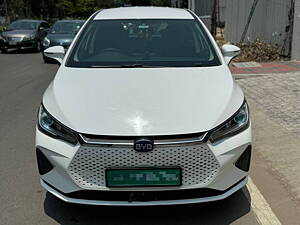 Second Hand BYD e6 GL in Hyderabad